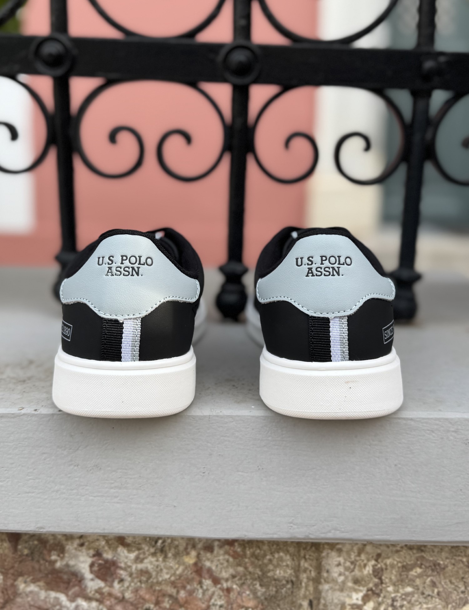 U.S. Polo Assn. ανδρικά ασπρόμαυρα casual sneakers BYRON001DBLK φωτογραφία